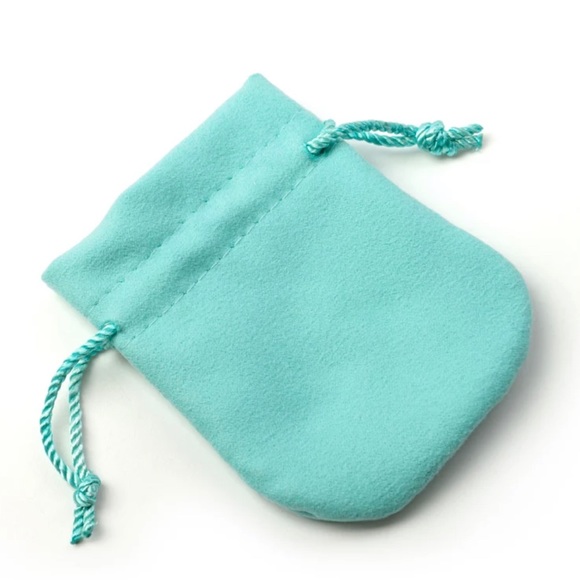 ✨18K Dainty White Gold Eternity Band✨ - Picture 5 of 6